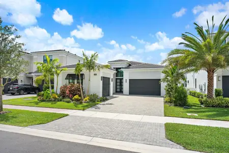 New construction Single-Family house 13195 Artisan Cir, Palm Beach Gardens, FL 33418 - image