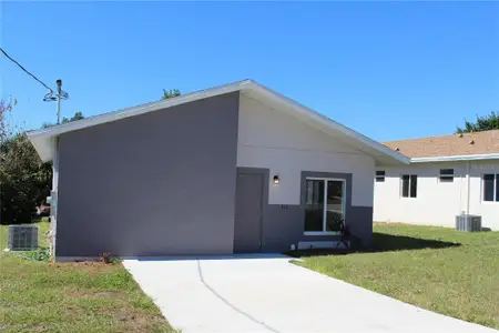 New construction Single-Family house 316 N 6Th St, Haines City, FL 33844 - image