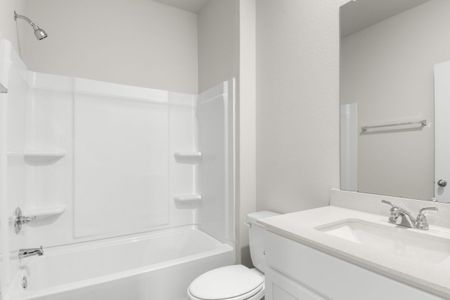 New construction Single-Family house 3043 Winding Creek Rd, Kyle, TX 78640 plan 1326 Casetta - image 10