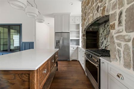 New construction Single-Family house 8132 Wyldewood Cir, Fort Worth, TX 76126 - image 8