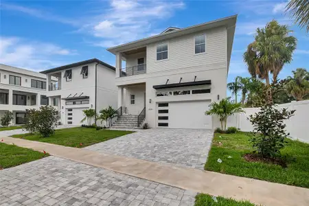 New construction Single-Family house 206 Chippewa Ave, Tampa, FL 33606 - image