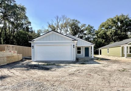 New construction Single-Family house 715 Pine Avenue, Green Cove Springs, FL 32043 Alexis- photo 0