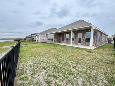 New construction Single-Family house 2513 Seneca Lake Dr, Texas City, TX 77568 Cabot II- photo 8 8