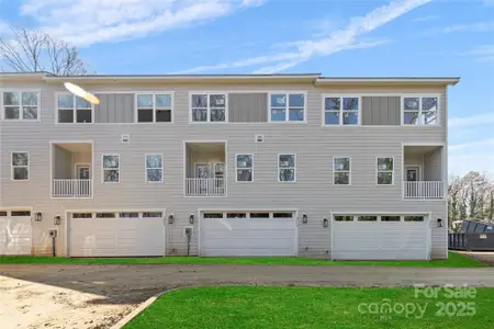 New construction Townhouse house 3713 Lou Ann Ave, Charlotte, NC 28208 - photo 0