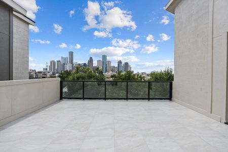 New construction Single-Family house 1222 Winter St, Houston, TX 77007 - image