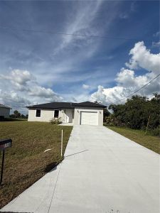 New construction Single-Family house 1048 Jay Ct, Labelle, FL 33935 - image