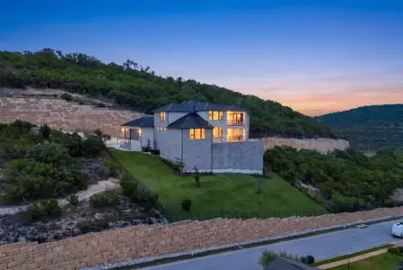 New construction Single-Family house 104 High View Trl, Lakeway, TX 78738 - image