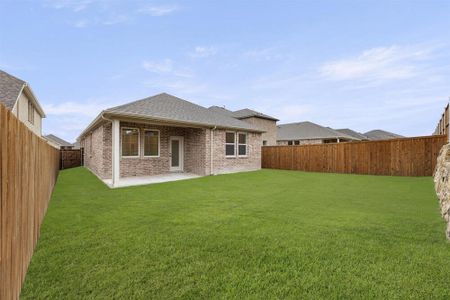 New construction Single-Family house 5821 Laurel Lake Ln, Pilot Point, TX 76258 null- photo 29 29