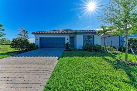 New construction Single-Family house 5637 Silverside Pine Ct, Bradenton, FL 34211 - image