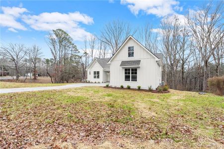 New construction Single-Family house 2020 Darby Rd, Waleska, GA 30183 - image