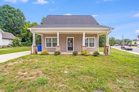 New construction Single-Family house 336 E Lowrance Ave, Mooresville, NC 28115 - image