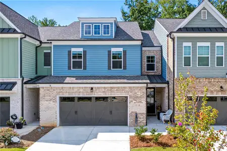 New construction Townhouse house 5398 Gray Birch Bnd, Flowery Branch, GA 30542 - image