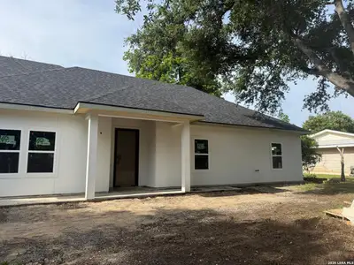 New construction Single-Family house 421 Faircrest Dr, Windcrest, TX 78239 - image