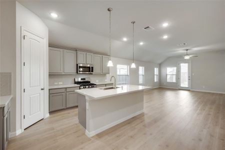 New construction Single-Family house 21614 Nicosia Dr, Hockley, TX 77447 plan Premier Series - Oleander - image 13