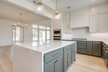 New construction Single-Family house 137 Aiden Dr, Waxahachie, TX 75165 plan The Avery - image 11