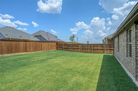 New construction Single-Family house 14566 Helena St, Pilot Point, TX 75009 plan Kirlin - image 4