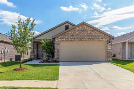 Mobberly Farms by M/I Homes in Pilot Point - photo 8 8