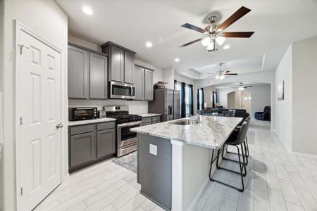 New construction Single-Family house 320 Lane Emerald Thicket, Huffman, TX 77336 null- photo 14 14