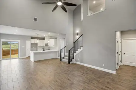 New construction Townhouse house 254 Legacy Blvd, Weatherford, TX 76085 null- photo 3 3