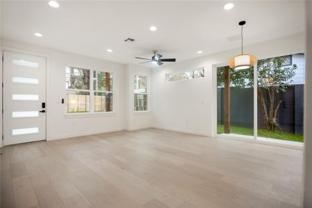 New construction Single-Family house 5305 Ledesma Rd, Unit 1, Austin, TX 78721 null- photo 5 5