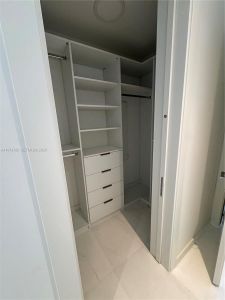 New construction Condo house 300 Biscayne Blvd Wy, Unit 903, Miami, FL 33131 - image 17