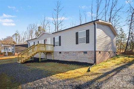 New construction Single-Family house 3026 Drake Cir, Shelby, NC 28152 - image