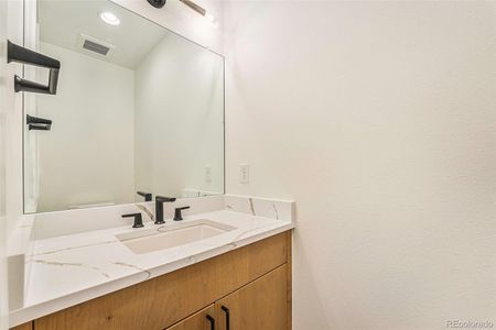 New construction Multi-Family house 6920 East Lowry Boulevard, Unit F1P9, Denver, CO 80230 ATLAS SERIES END UNIT WITH MAIN LEVEL PRIMARY SUITE- photo 7 7