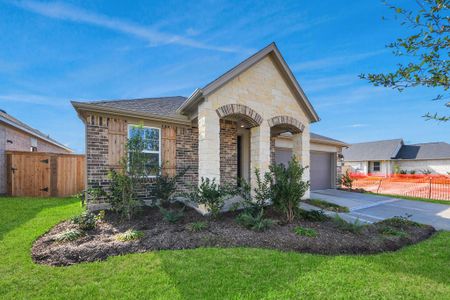 New construction Single-Family house 243 Bay Laurel Dr, Alvin, TX 77511 plan Allegheny - image