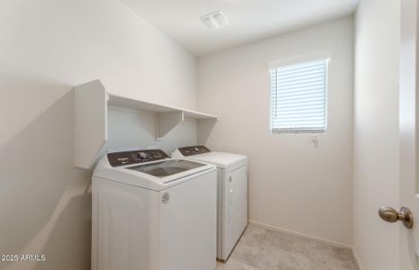 New construction Single-Family house 42860 W Peters Dr, Maricopa, AZ 85138 Sunflower- photo 24 24