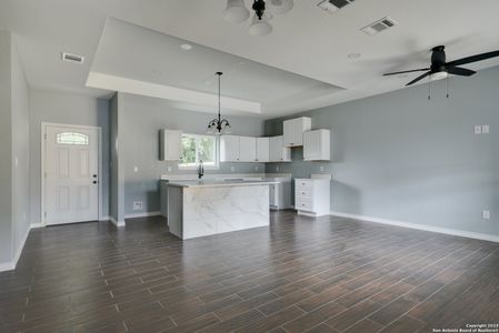 New construction Single-Family house 1130 Patton Blvd, San Antonio, TX 78237 null- photo 11 11