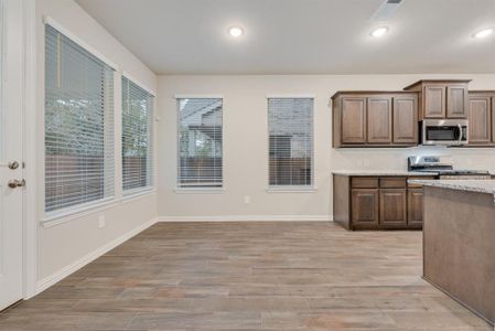 New construction Single-Family house 1323 Hickory Ct, Weatherford, TX 76086 Navasota- photo 16 16