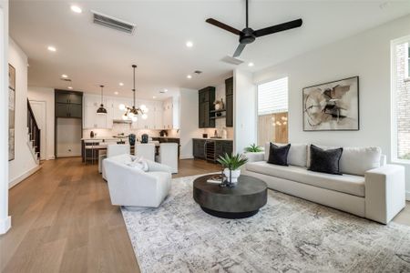 New construction Single-Family house 5709 Feagan St, Houston, TX 77007 - image 9