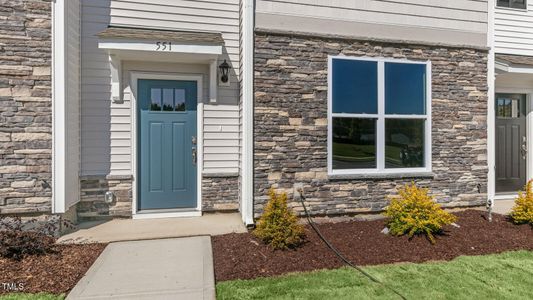 New construction Townhouse house 531 Old Battle Bridge Rd, Wendell, NC 27591 Blake- photo 3 3