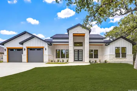 New construction Single-Family house 112 River View Dr, Boerne, TX 78006 - image