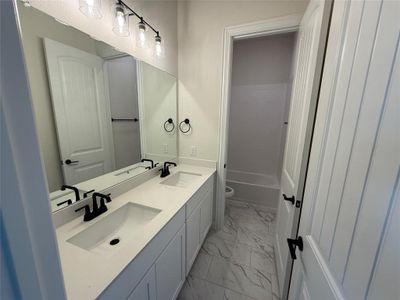 New construction Single-Family house 204 Slimp Blf, Azle, TX 76020 plan Stockyard - image 9
