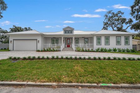New construction Single-Family house 4202 W Woodmere Rd, Tampa, FL 33609 - image