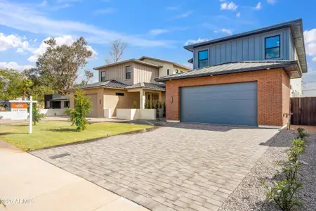 New construction Single-Family house 5533 E Earll Dr, Phoenix, AZ 85018 - image