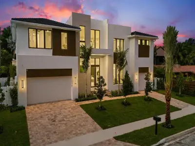 New construction Single-Family house 2737 Ne 18Th St, Fort Lauderdale, FL 33305 - image