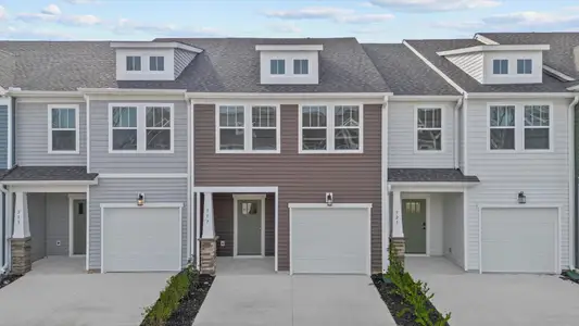 New construction Townhouse house 517 W Norvell Ct, Spartanburg, SC 29307 plan Litchfield - image