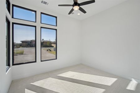 New construction Single-Family house 2316 Kahala Sunset Dr, Spicewood, TX 78669 null- photo 21 21