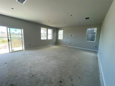 New construction Single-Family house 724 Palo Brea Loop, Hutto, TX 78634 - photo 8 8