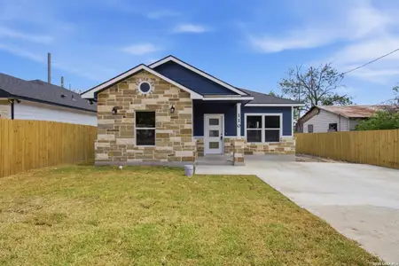 New construction Single-Family house 110 Inez Ave, San Antonio, TX 78228 - image