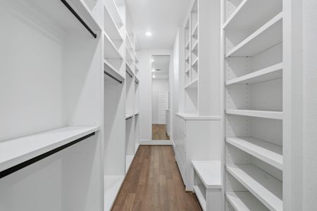 New construction Single-Family house 3615 Newcastle Dr, Houston, TX 77027 - image 18