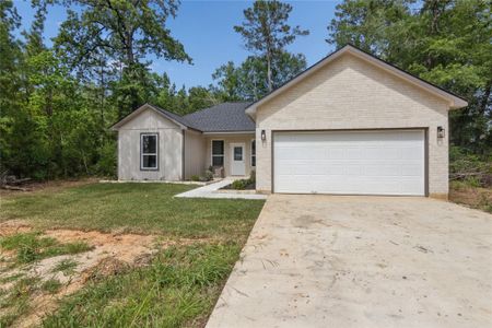 New construction Single-Family house 185 W Village Cove Lp, Livingston, TX 77351 - image
