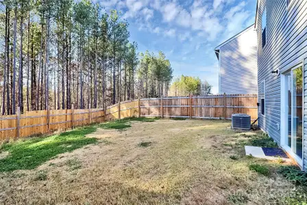 New construction Single-Family house 5209 Wolfridge Ave, Charlotte, NC 28214 - image 3