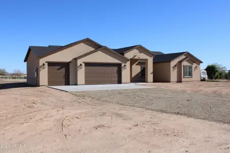 New construction Single-Family house 3971 N 367Th Ave, Tonopah, AZ 85354 - image