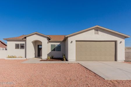 New construction Single-Family house 620 W Douglas Avenue, Florence, AZ 85132 - photo 0