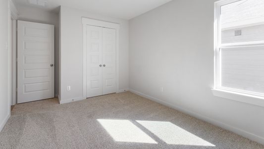 New construction Single-Family house 32106 River Birch Ln, Waller, TX 77484 plan Blanton - image 12