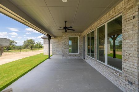 New construction Single-Family house 721 Burr Oak Ln, Weatherford, TX 76085 null- photo 4 4