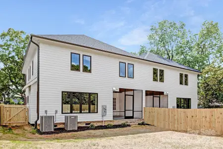 New construction Townhouse house 514 W Cama St, Charlotte, NC 28217 - image